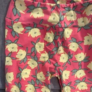 LuleRoe floral leggings